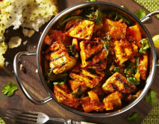 Vegan tofu Saag Jalfrezi