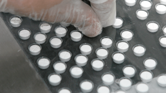 Pharmaceutical tablet production