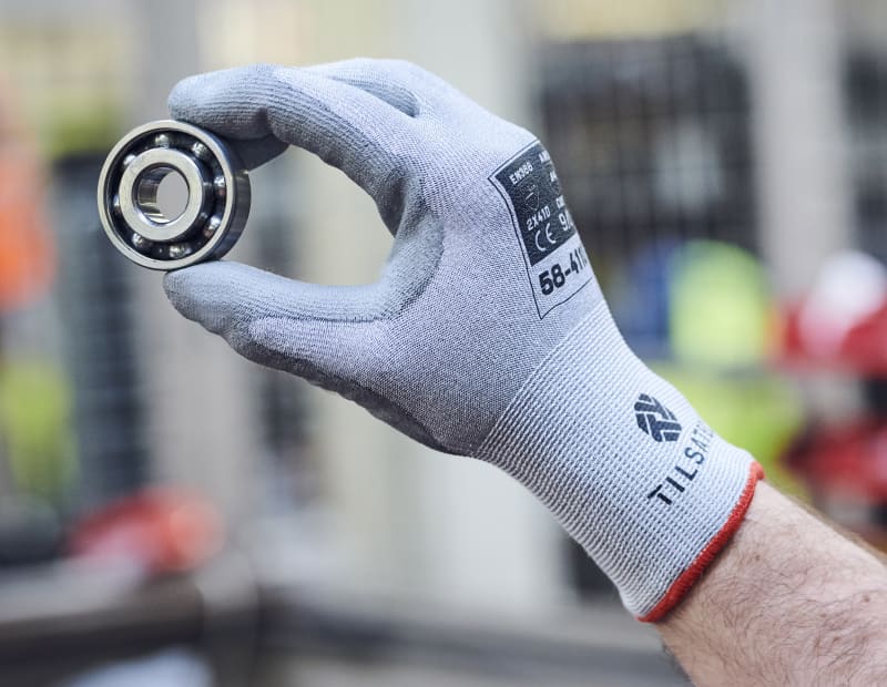 The importance of comfort and dexterity when choosing safety gloves